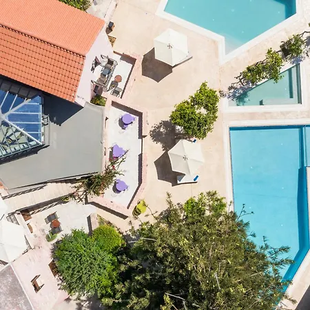 Spilia Village Hotel & Villas-3